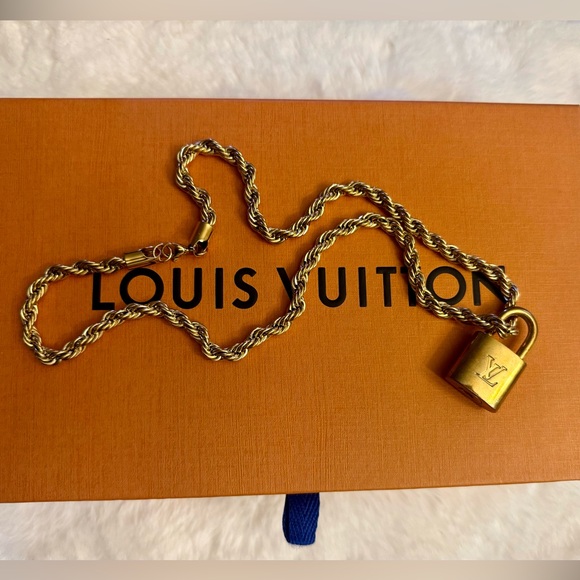 Louis Vuitton Jewelry - LOUIS VUITTON Lock #332 and chain- NO key